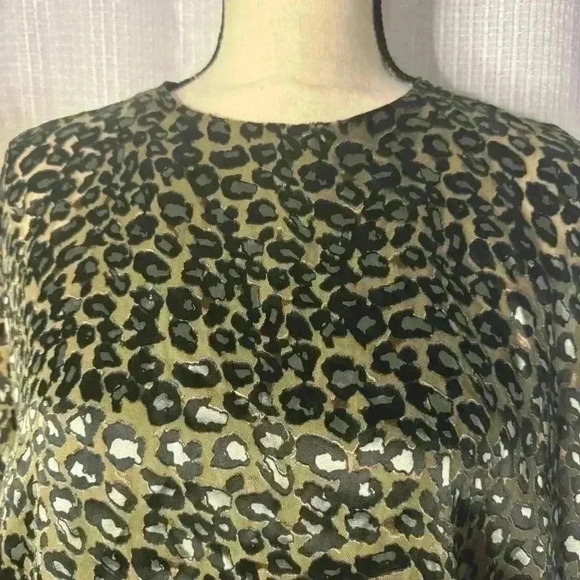 NWT Analili Women’s S Tunic Silk Blend Animal Print Cold Shoulder Long Sleeve - Picture 2 of 11